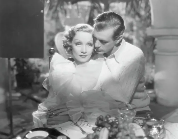 Framed Print : Gary Cooper Romances Marlene Dietrich Framed Print : Gary Cooper Romances Marlene Dietrich