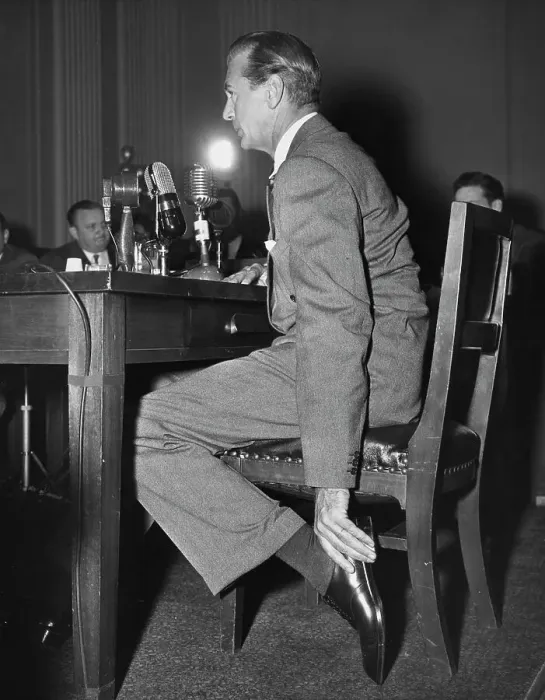 Framed Print : Gary Cooper Testifying At HUAC Hearing