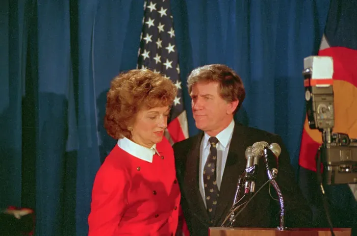Framed Print : Gary Hart with Wife Lee Framed Print : Gary Hart with Wife Lee