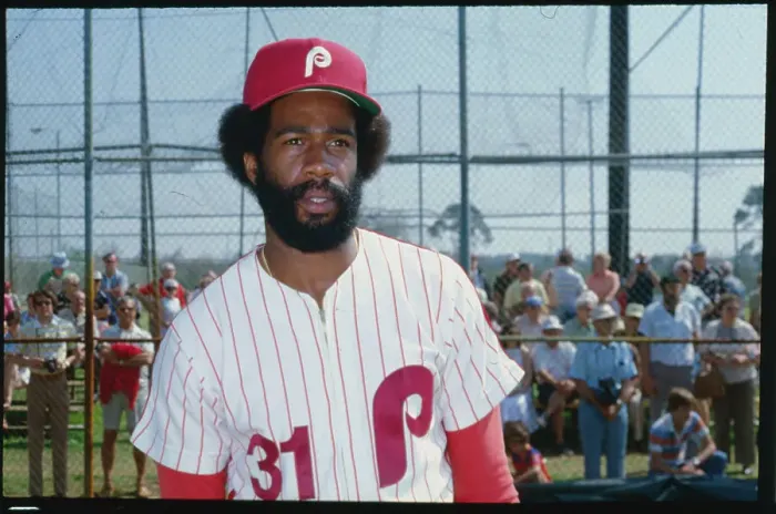 Framed Print : Gary Maddox of the Philadelphia Phillies Framed Print : Gary Maddox of the Philadelphia Phillies