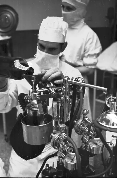 Framed Print : Gas Pump. 1st October 1938: An anaesthetist prepares his equipment for Framed Print : Gas Pump. 1st October 1938: An anaesthetist prepares his equipment for