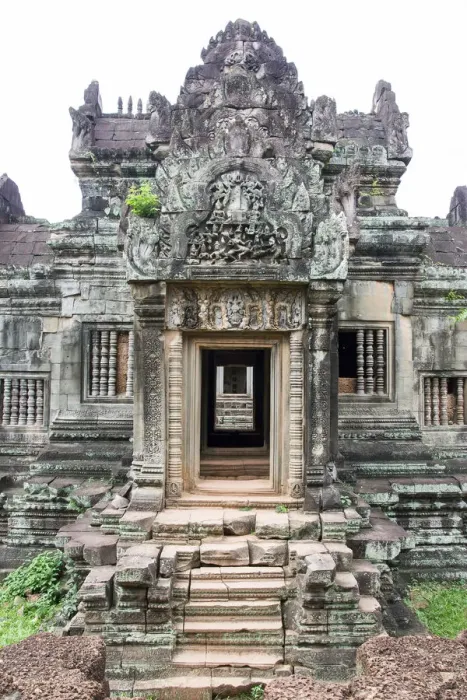 Framed Print : Gate at Banteay Samre temple Framed Print : Gate at Banteay Samre temple
