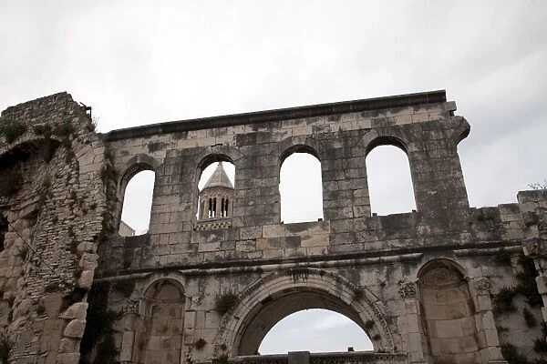 Gate at Diocletian Royal Palace