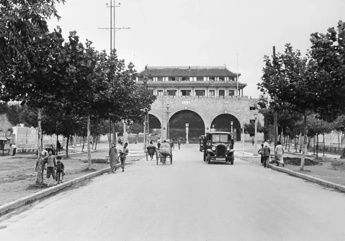 Framed Print : Gate to Nanking Framed Print : Gate to Nanking