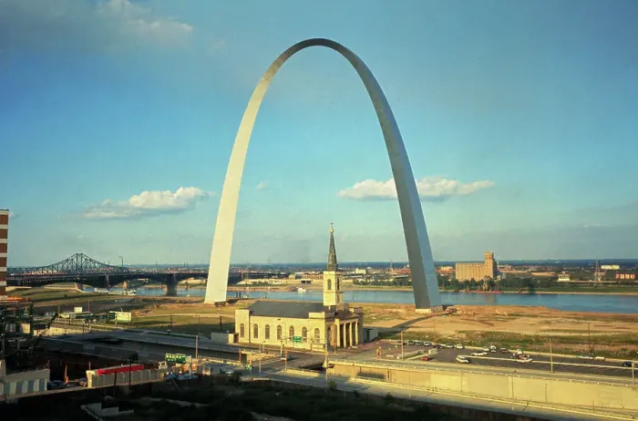 Framed Print : Gateway Arch Towering in City Framed Print : Gateway Arch Towering in City
