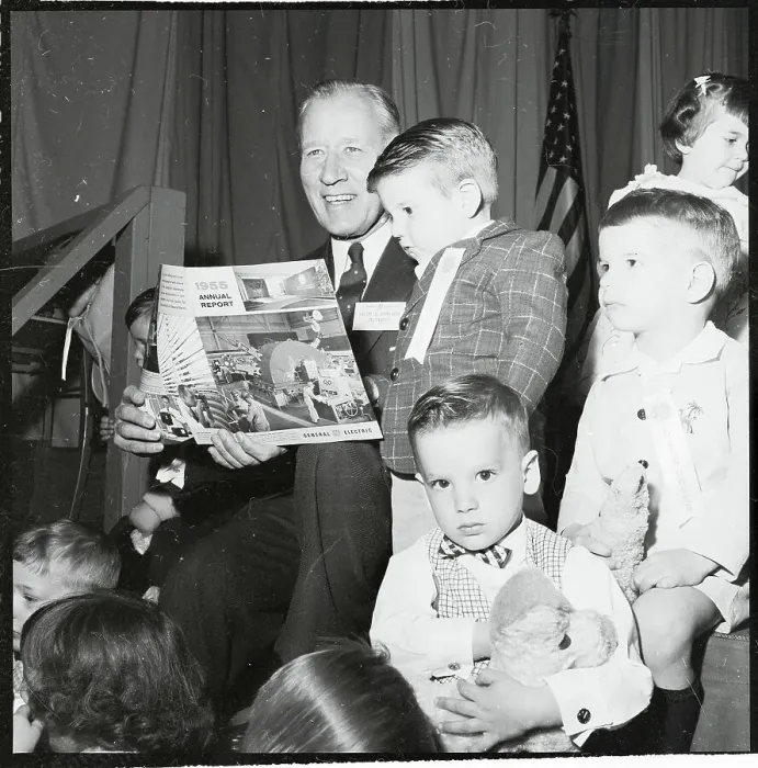 Framed Print : GE President Ralph J Cordiner with Young Stockholder Framed Print : GE President Ralph J Cordiner with Young Stockholder