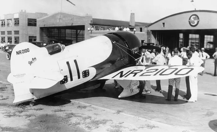 Framed Print : Geebee Ii / Plane Flown By Jimmy Doolittle Framed Print : Geebee Ii / Plane Flown By Jimmy Doolittle
