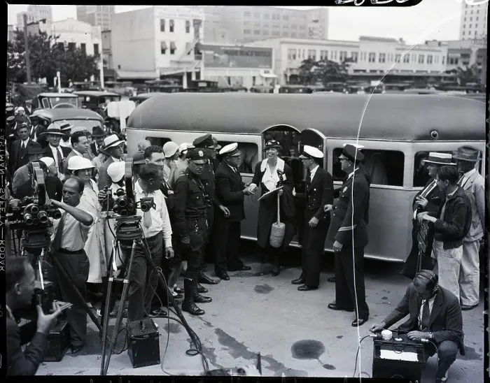 Framed Print : Gen View Filming Eleanor Roosevelt's Arrival Framed Print : Gen View Filming Eleanor Roosevelt's Arrival