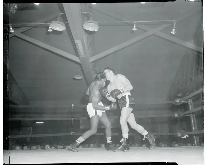 Framed Print : Gene Fullmer Boxing Against Gil Turner Framed Print : Gene Fullmer Boxing Against Gil Turner