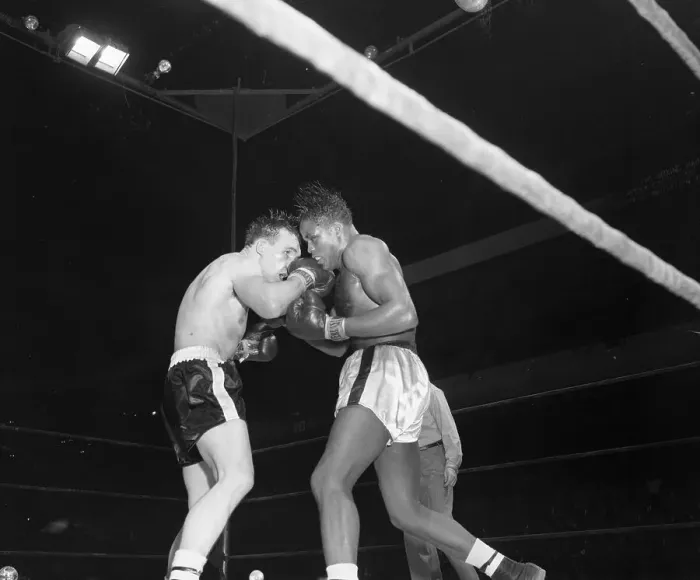 Framed Print : Gene Fullmer and Gil Turner in Boxing Match Framed Print : Gene Fullmer and Gil Turner in Boxing Match