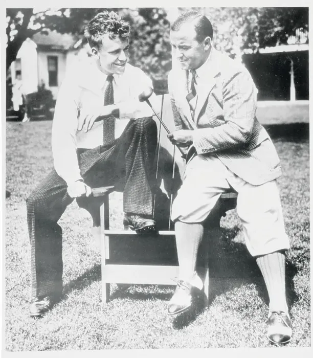 Framed Print : Gene Sarazen with Charlie Yates Framed Print : Gene Sarazen with Charlie Yates