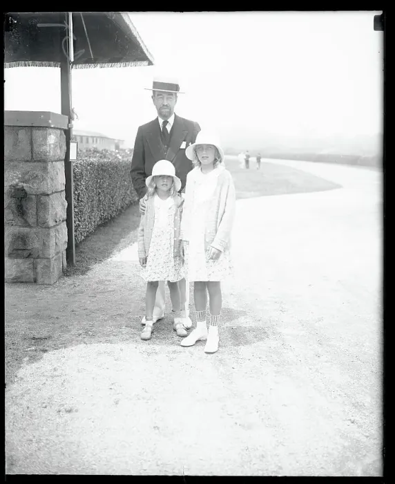 Framed Print : General Cornelius Vanderbilt and His Nieces
