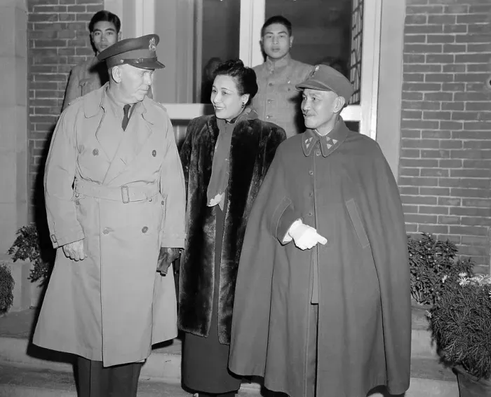 Framed Print : General Marshall And Chiang Kai Shek Framed Print : General Marshall And Chiang Kai Shek