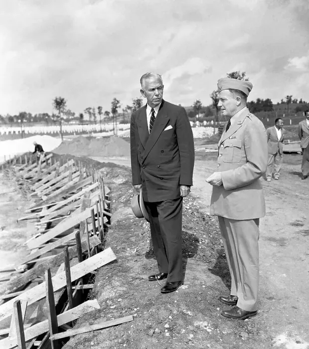 Framed Print : General Marshall Visits Anzio Cemetary Framed Print : General Marshall Visits Anzio Cemetary