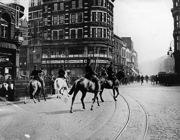 General Strike Mounted Police at the Elephant and Castle