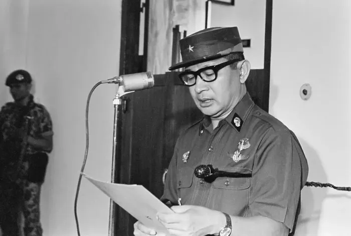 Framed Print : General Suharto at Microphone Framed Print : General Suharto at Microphone