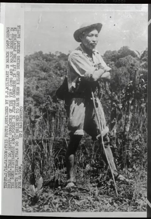 Framed Print : General Tran Do Standing with Arms Crossed