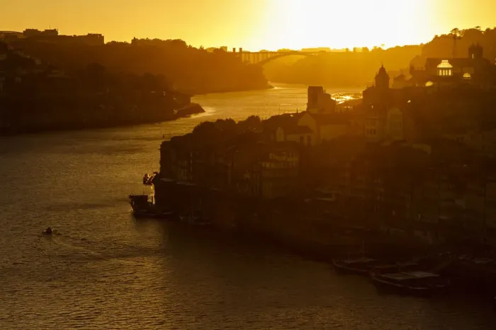 Framed Print : General view of Douro river and city of Oporto al sunset. Porto (Oporto), Portugal Framed Print : General view of Douro river and city of Oporto al sunset. Porto (Oporto), Portugal