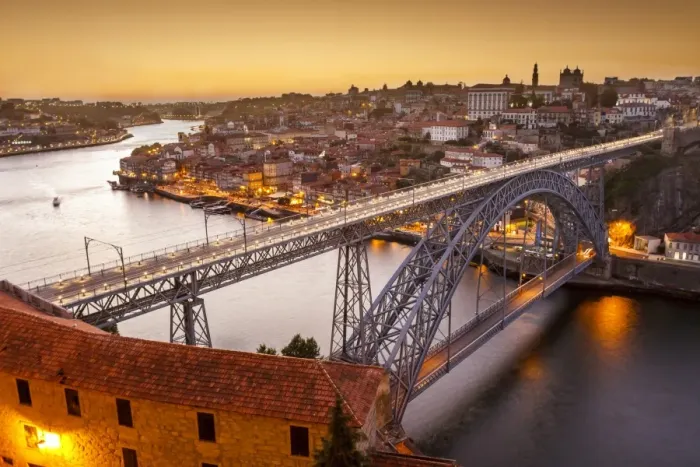 Framed Print : General view of Douro river and city of Oporto al sunset. Porto (Oporto), Portugal Framed Print : General view of Douro river and city of Oporto al sunset. Porto (Oporto), Portugal