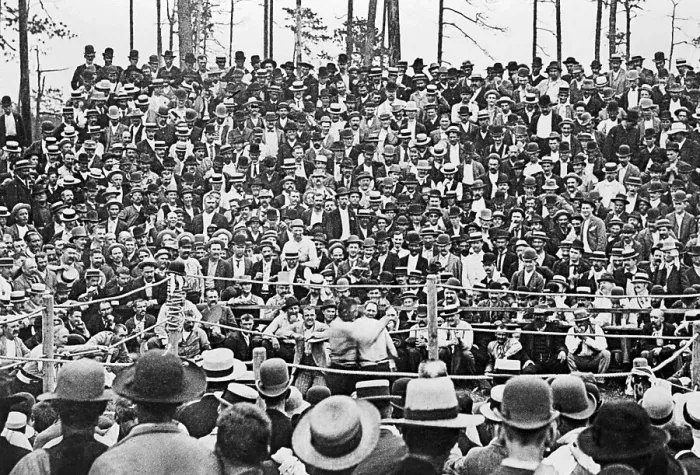 Framed Print : General View Of Huge Crowd at Boxing Match Framed Print : General View Of Huge Crowd at Boxing Match