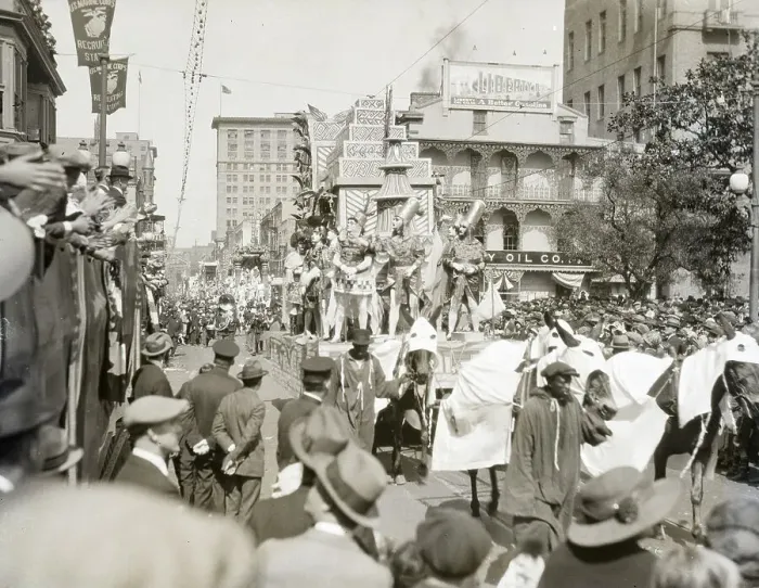 Framed Print : General View Of Mardi Gras Procession Framed Print : General View Of Mardi Gras Procession