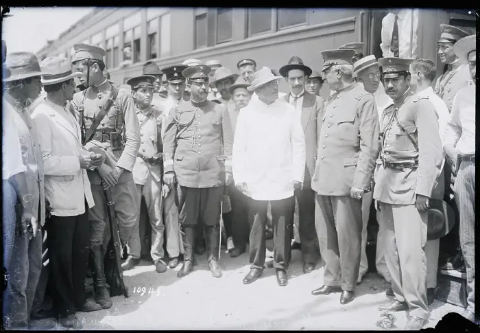 Framed Print : Generals, President Arrive In Mexico Framed Print : Generals, President Arrive In Mexico