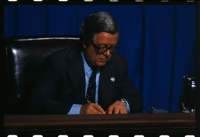 Framed Print : Geoffrey Howe Attending Summit