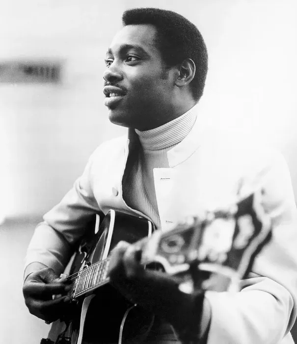 Framed Print : George Benson Framed Print : George Benson