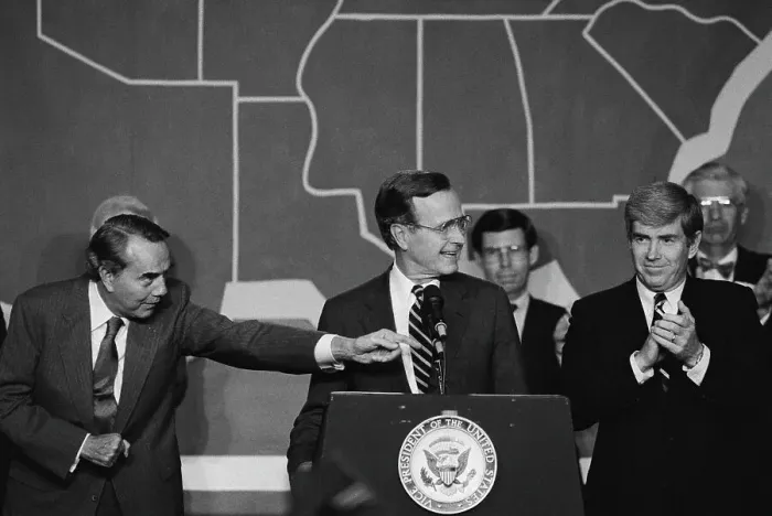 Framed Print : George Bush with Bob Dole and Jack Kemp Framed Print : George Bush with Bob Dole and Jack Kemp