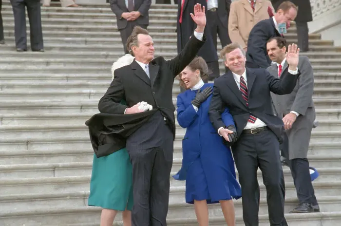 Framed Print : George Bush and Dan Quayle Waving Framed Print : George Bush and Dan Quayle Waving