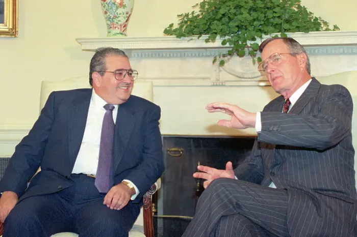 Framed Print : George Bush and Guillermo Endara Conversing