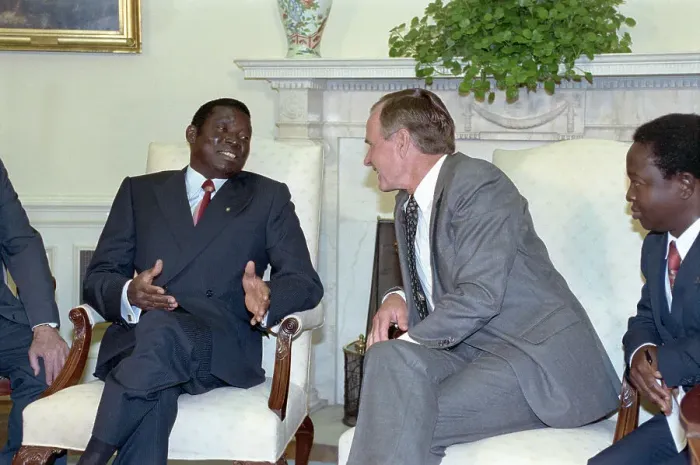 Framed Print : George Bush and President Gnassingbe Conversing Framed Print : George Bush and President Gnassingbe Conversing