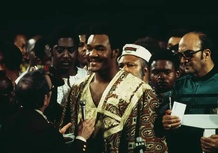 Framed Print : George Foreman In Zaire Framed Print : George Foreman In Zaire