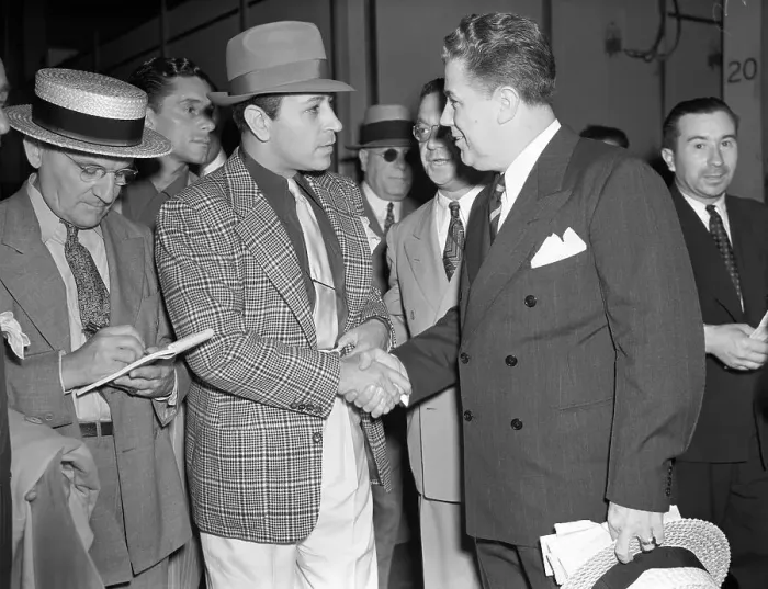Framed Print : George Raft and Edward Knight Aboard the S.S. Normandie Framed Print : George Raft and Edward Knight Aboard the S.S. Normandie