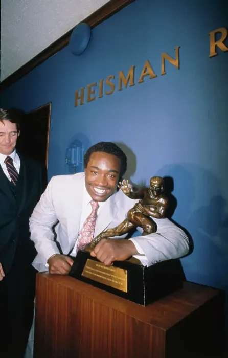 Framed Print : George Rogers with Heissman Trophy Framed Print : George Rogers with Heissman Trophy