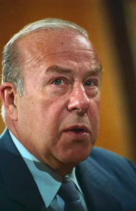 Framed Print : George Shultz Speaking Framed Print : George Shultz Speaking