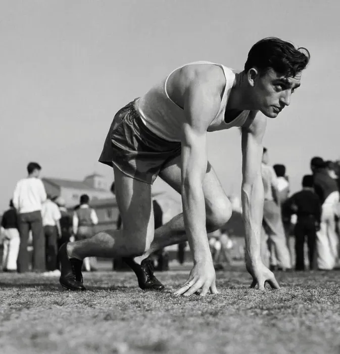 Framed Print : George Simpson in Start Line Stance Framed Print : George Simpson in Start Line Stance