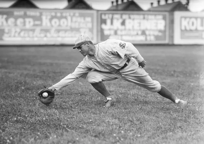 Framed Print : George Sisler Shown Fielding A Ball Framed Print : George Sisler Shown Fielding A Ball