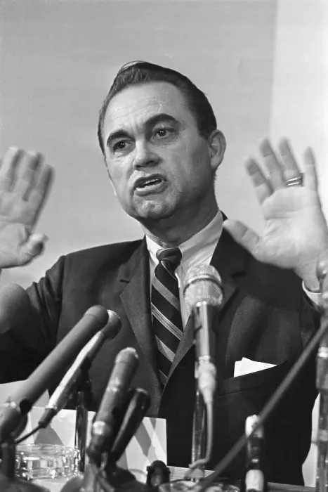 Framed Print : George Wallace with Both Hands Raised While Speaking Framed Print : George Wallace with Both Hands Raised While Speaking