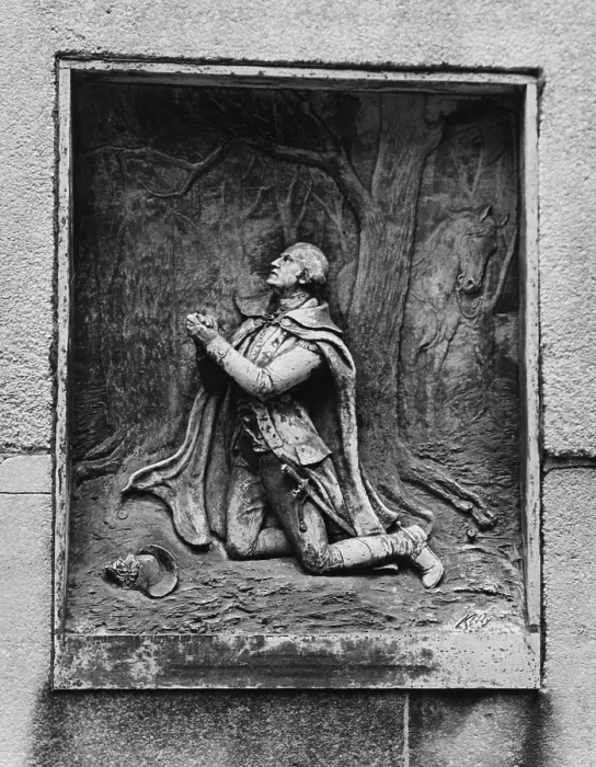 Framed Print : George Washington Sculpture Framed Print : George Washington Sculpture