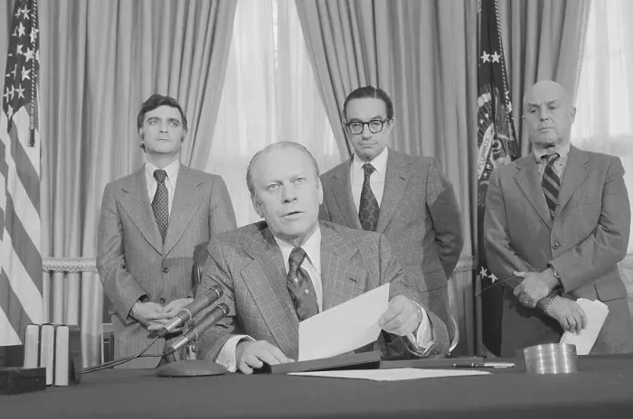 Framed Print : Gerald Ford with Alan Greenspan and Others Framed Print : Gerald Ford with Alan Greenspan and Others