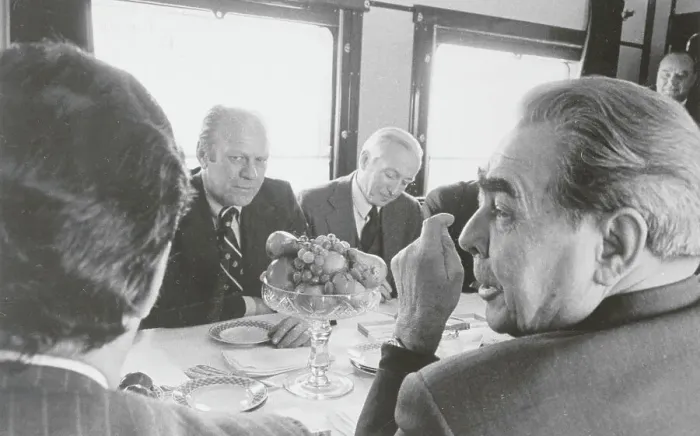 Framed Print : Gerald Ford with Leonid Brezhnev Framed Print : Gerald Ford with Leonid Brezhnev