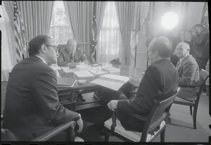 Framed Print : Gerald Ford Meeting with Economic Advisers Framed Print : Gerald Ford Meeting with Economic Advisers