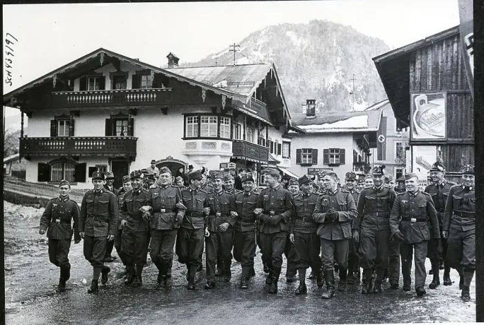 Framed Print : German And Austrian Troops Fraternize Framed Print : German And Austrian Troops Fraternize