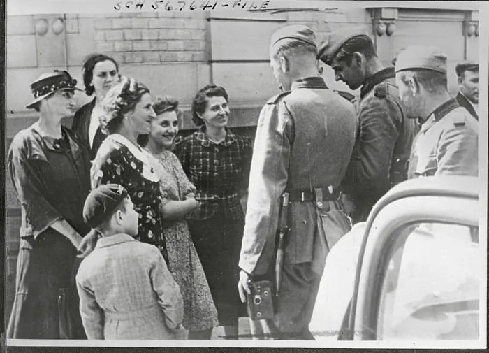 Framed Print : German Soldiers Meet Civilians in Alsace-Lorraine Framed Print : German Soldiers Meet Civilians in Alsace-Lorraine