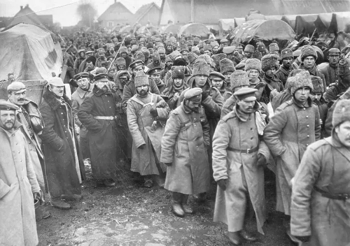 Framed Print : Germans with Captured Russians Framed Print : Germans with Captured Russians