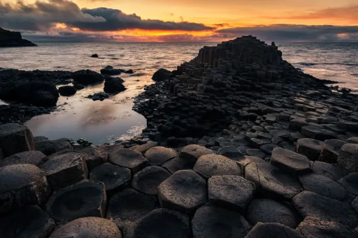 Framed Print : The Giants Causeway, Bushmills, County Antrim, Northern Ireland Framed Print : The Giants Causeway, Bushmills, County Antrim, Northern Ireland