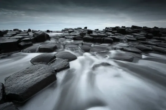 Framed Print : Giants Causeway flowing water Framed Print : Giants Causeway flowing water