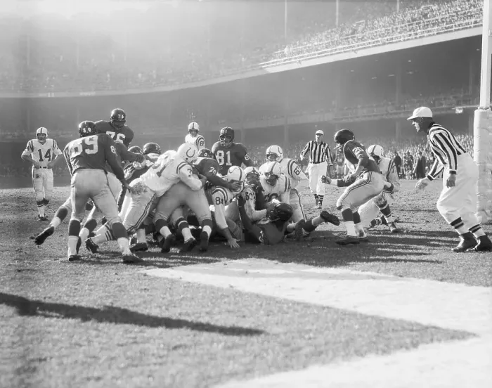 Framed Print : Giants And Colts During Football Game Framed Print : Giants And Colts During Football Game