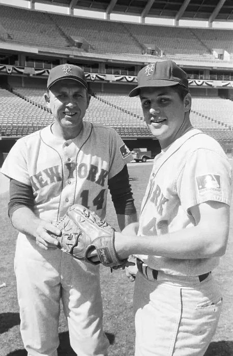 Framed Print : Gil Hodges W / Tom Seaver Waist Up Framed Print : Gil Hodges W / Tom Seaver Waist Up